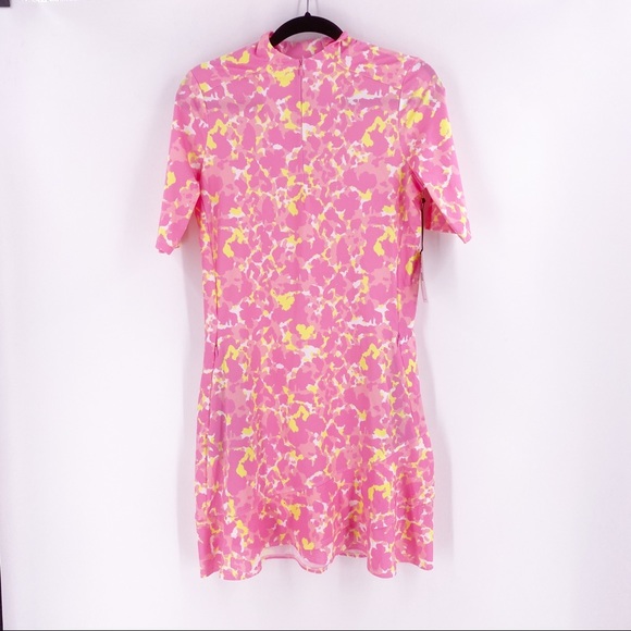 Tail Dress Short Sleeve Women's Size Small Pink